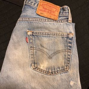 Vintage light wash Levi’s